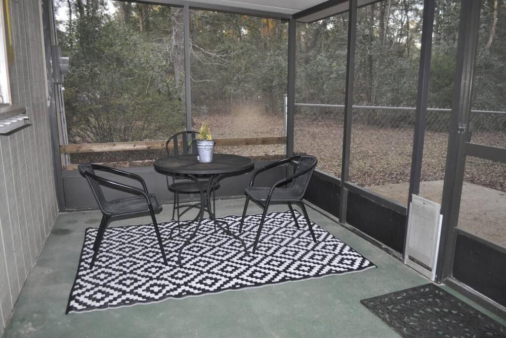 Huck'S Hideaway Near The Santa Fe River Fort White Exterior foto